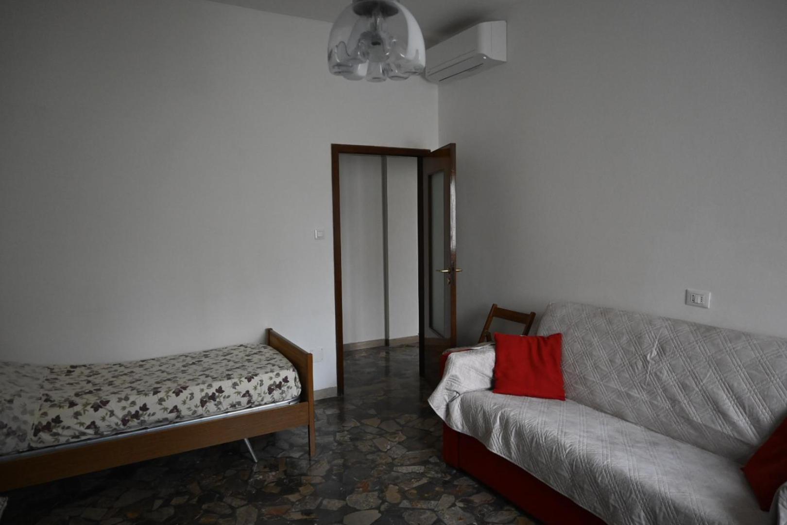Comfortable Apartament 2 Bedroom Suitable 2-5 Pax Bologna Bagian luar foto